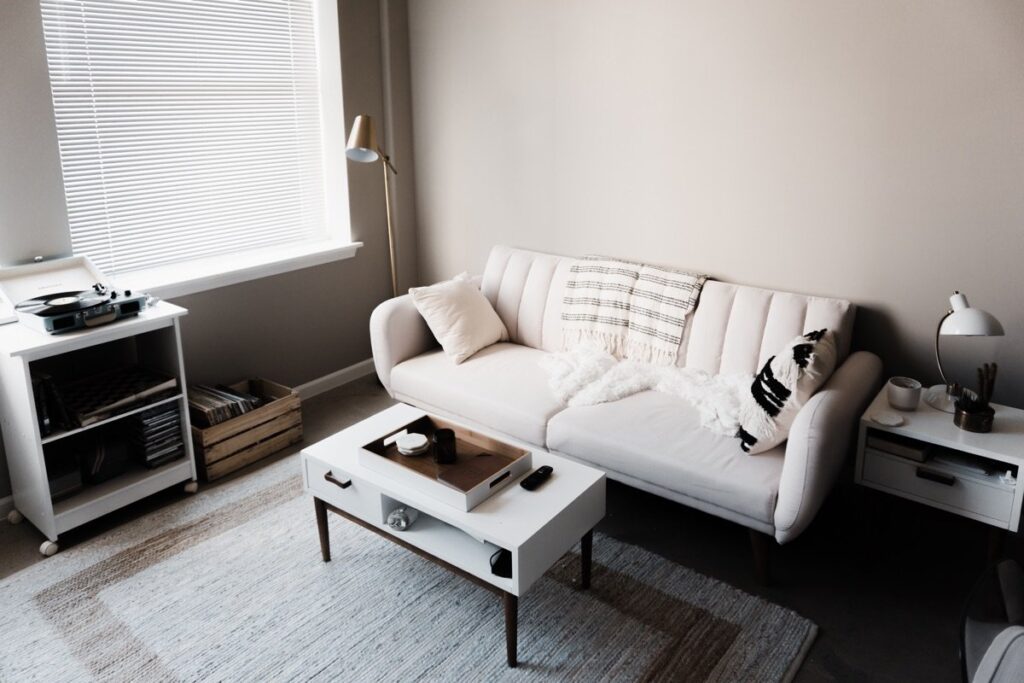 Find hvide sofaer